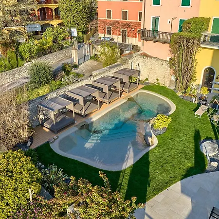 Hotel Front Brenzone sul Garda