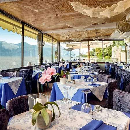 Front Brenzone sul Garda