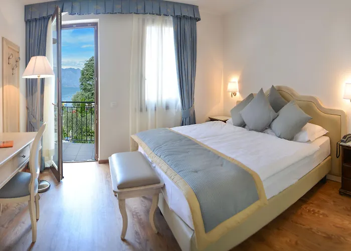 호텔 Front 브렌조네 술 가르다