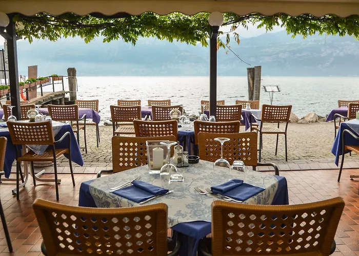 Front 호텔 브렌조네 술 가르다