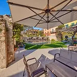 Front 4* Brenzone sul Garda